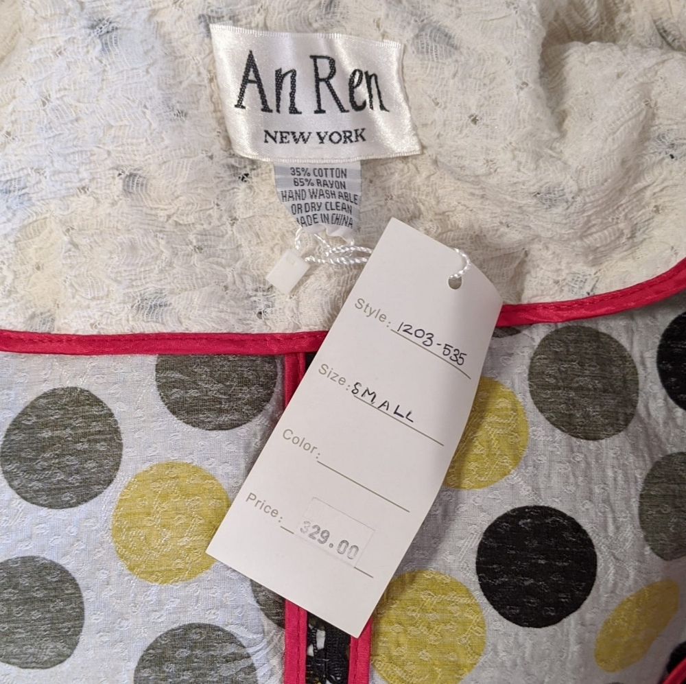 An Ren New York Black and White Lace Blazer Jacket - Picture 5 of 5